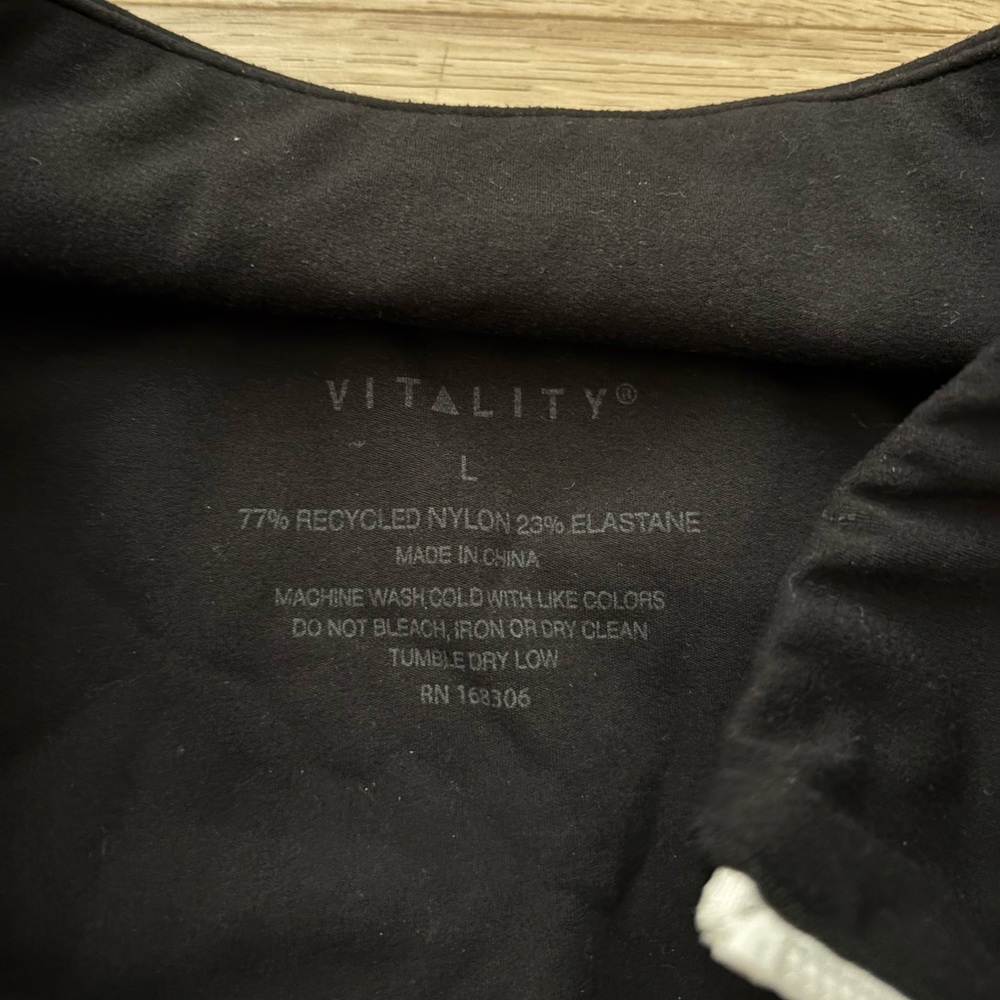 Vitality Cloud lI™ Half Zip Top - Midnight Contrast - Picture 7 of 7